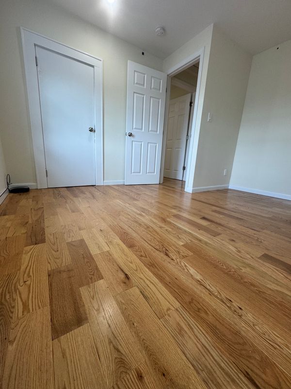 Building Photo - 510 W Main St