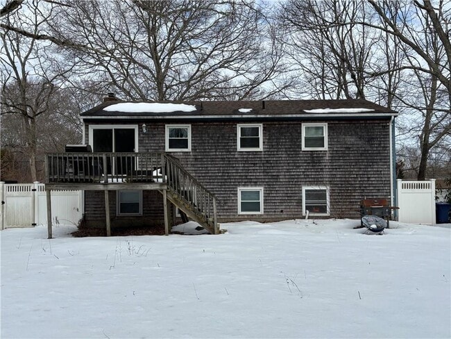 Building Photo - 24 Greenwood Dr