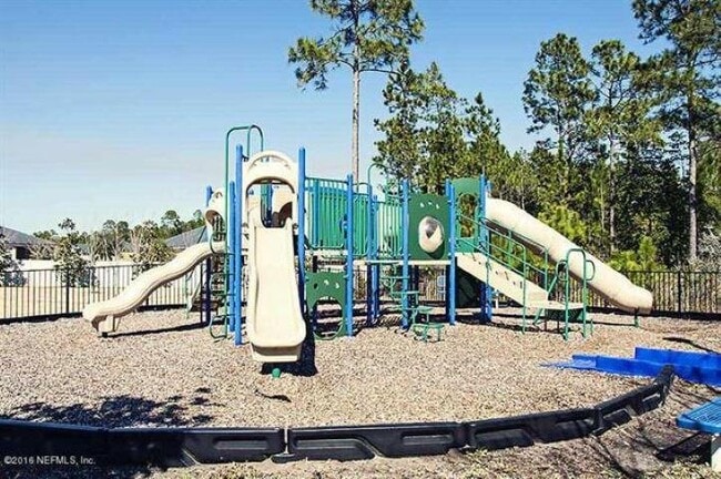 Building Photo - 2344 Golden Lake Loop