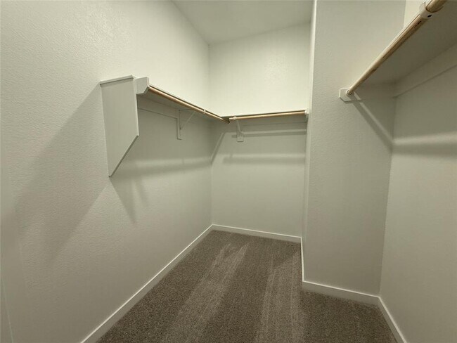 Building Photo - 16535 Mesquite Fld Dr