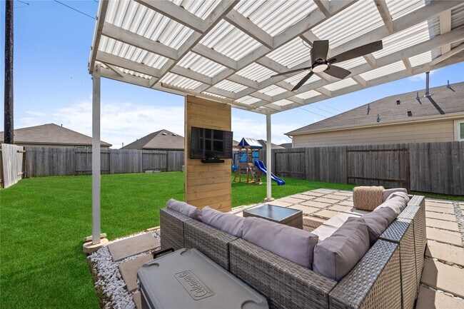Building Photo - 25415 Rock Spur Trl