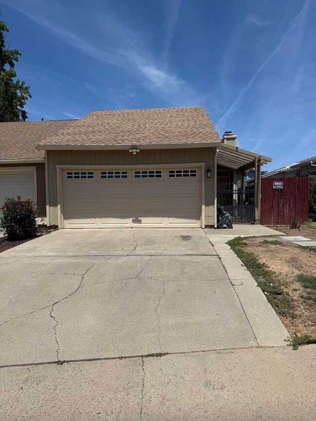 Building Photo - 7203 Winterwillow Ct