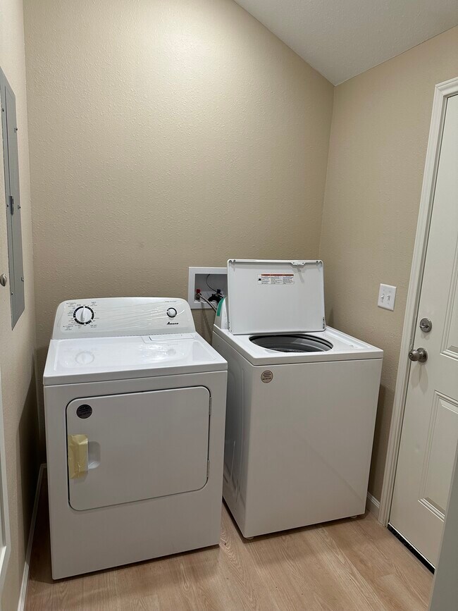 Building Photo - 4238 State Hwy 64