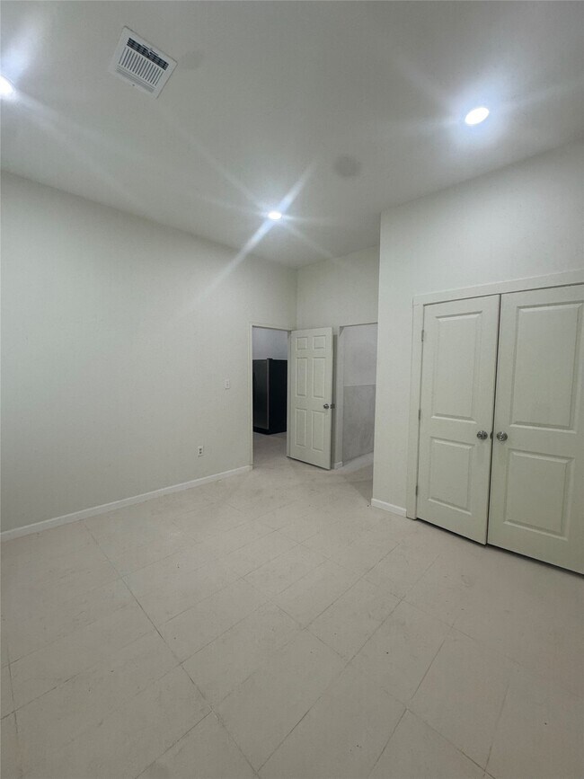 Building Photo - 1443 Willow Rock Rd