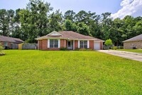 Building Photo - 210 Easy St