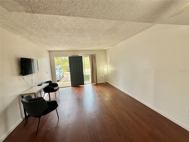 Building Photo - 4113 S Semoran Blvd