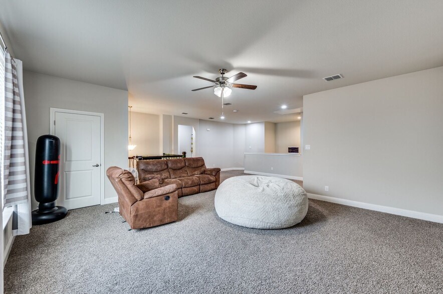 Building Photo - 2013 Gray Towers Way