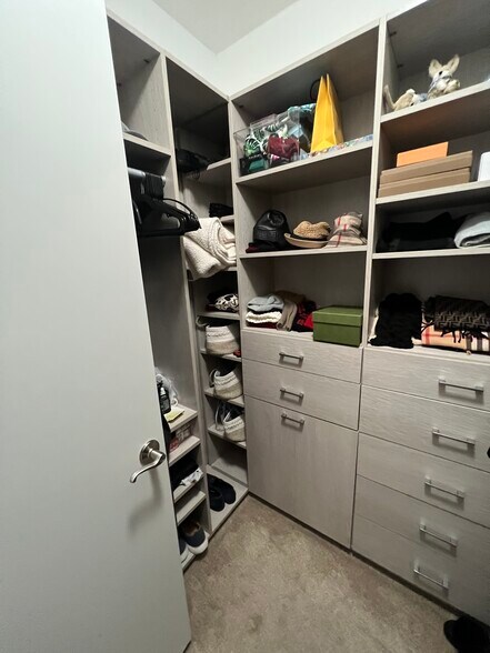 closet in use - 160 E Illinois St