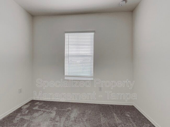 Building Photo - 6308 Goldcoast Ave