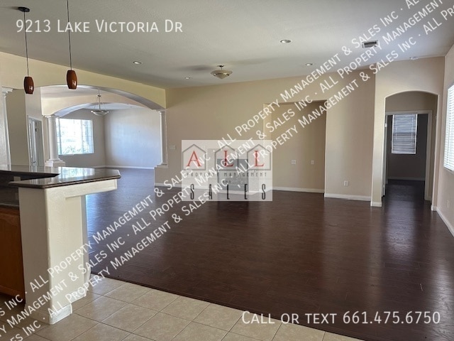 Building Photo - 9213 Lake Victoria Dr