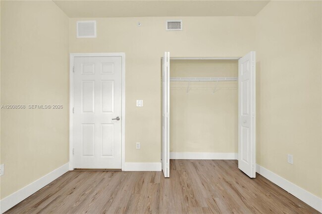 Building Photo - 11501 NW 89th St