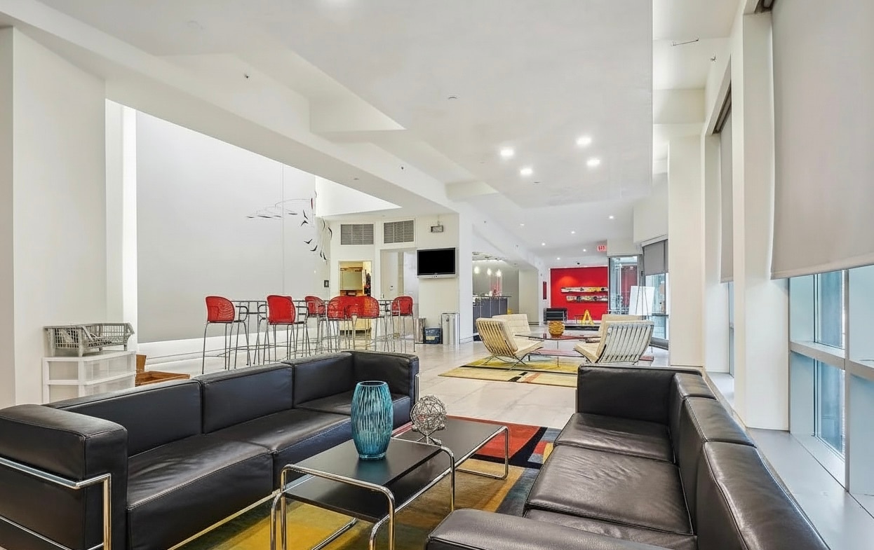 Building Photo - 4101 Albemarle St NW