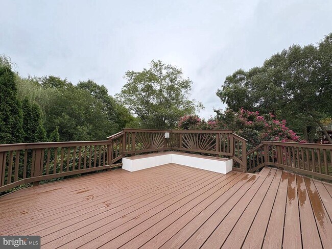 Building Photo - 1151 Fieldview Dr