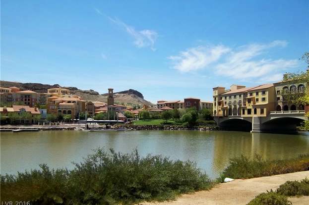 Building Photo - 30 Strada Di Villaggio