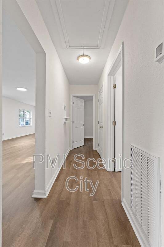 Building Photo - 3919 Weldon Dr