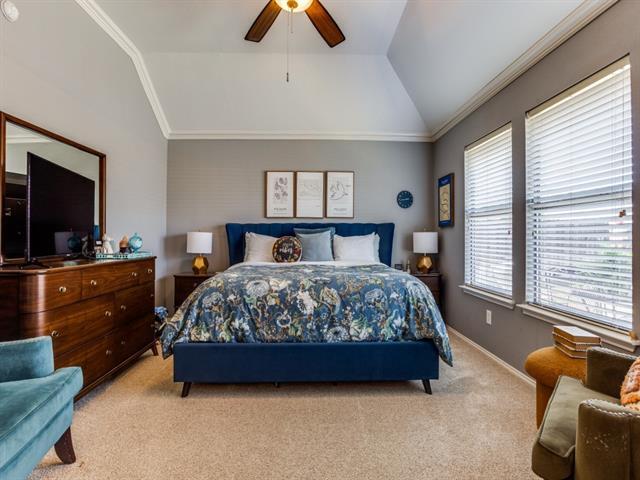 Building Photo - 508 Hackberry Dr