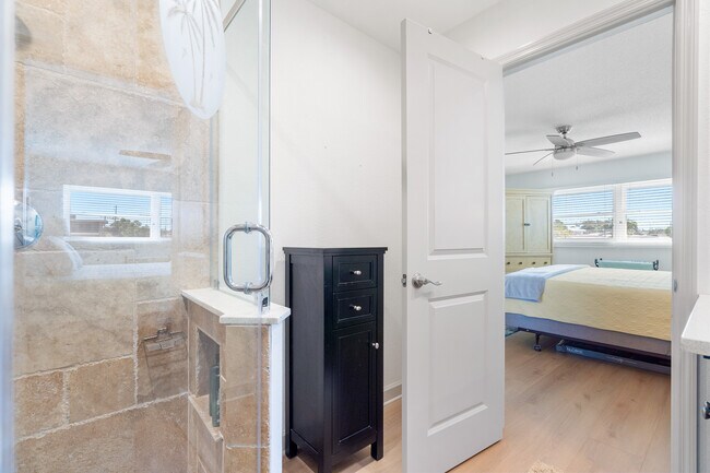 Building Photo - 5555 Gulf Blvd