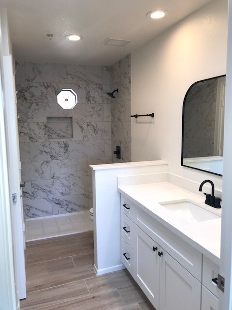 Bathroom - 7510 E Thomas Rd