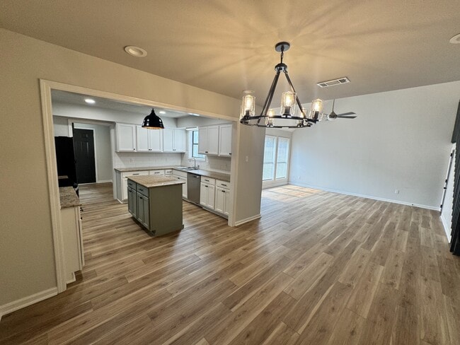 Building Photo - 4210 Waterwood Dr