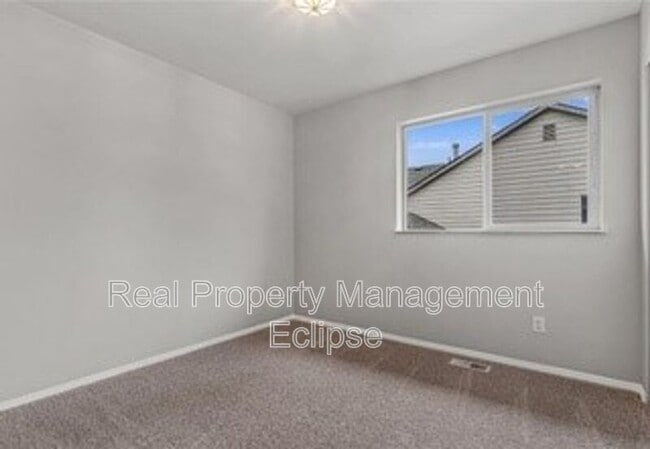 Building Photo - 5803 77th Ave NE