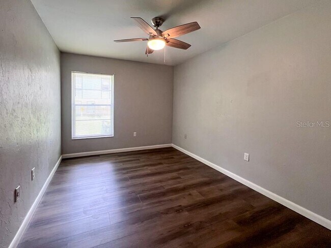 Building Photo - 2232 SW 39 Dr
