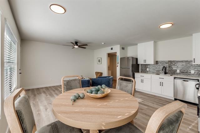 Building Photo - 5917 Gaston Ave