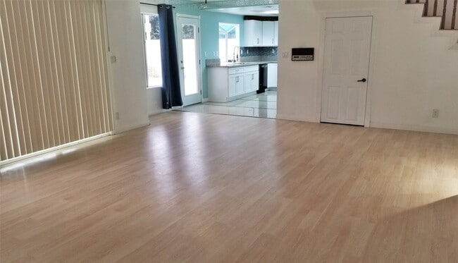 Building Photo - 4 Bedrooms, 3 Baths, 2,809 sq. ft. Home in Canoga Park