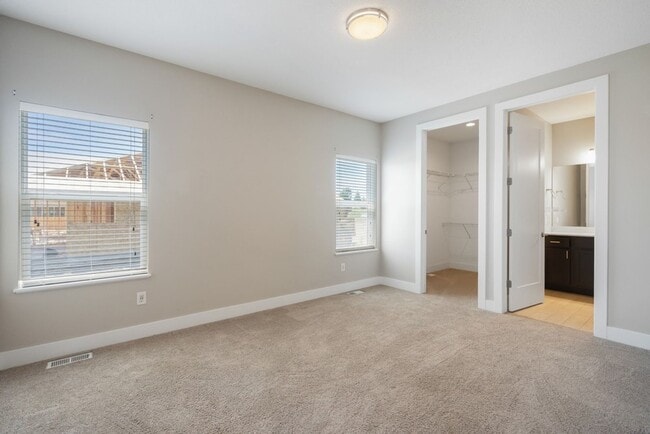 Building Photo - Watson Way Twinhomes