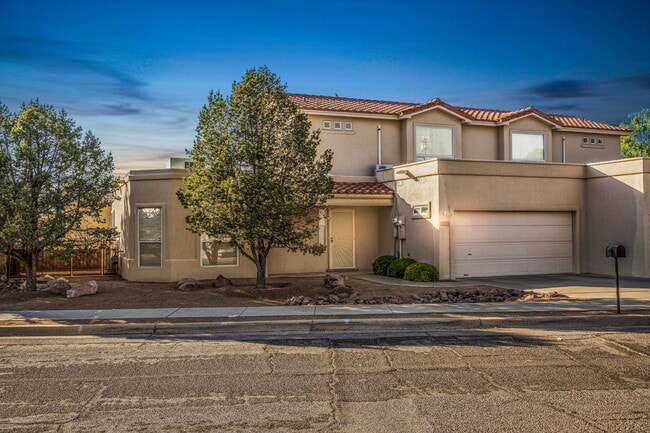 Building Photo - 2353 Saturn Cir