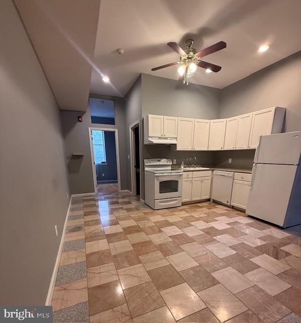 Building Photo - 4219 Ridge Ave