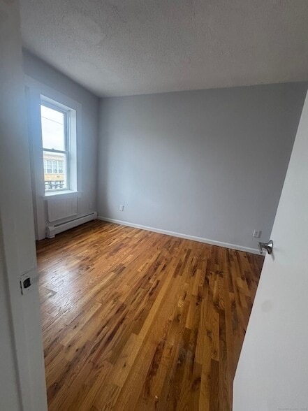 Building Photo - 335 Wells St