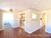 Building Photo - Nice 3 bedroom in Northeast Heights! Washe...