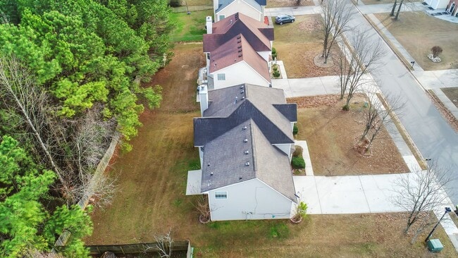 Building Photo - Beautiful 4BR Two-Story Home with Open Layout & Private Backyard!