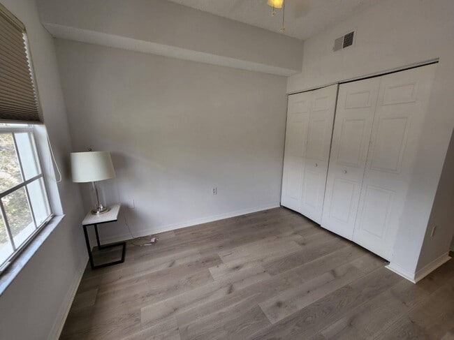 Building Photo - 5551 Bentgrass Dr