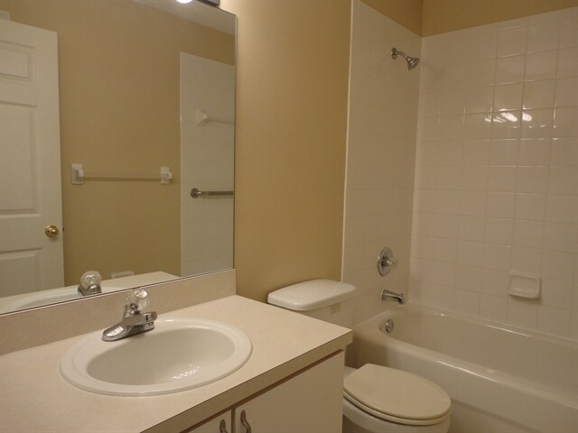 Building Photo - 6765 Waterton Dr