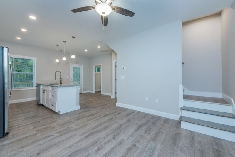 Building Photo - 107 Owens Creek Rd