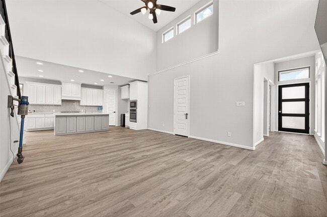 Building Photo - 7438 Denali Dr