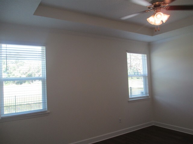 Building Photo - 3070 Creek Village Ln