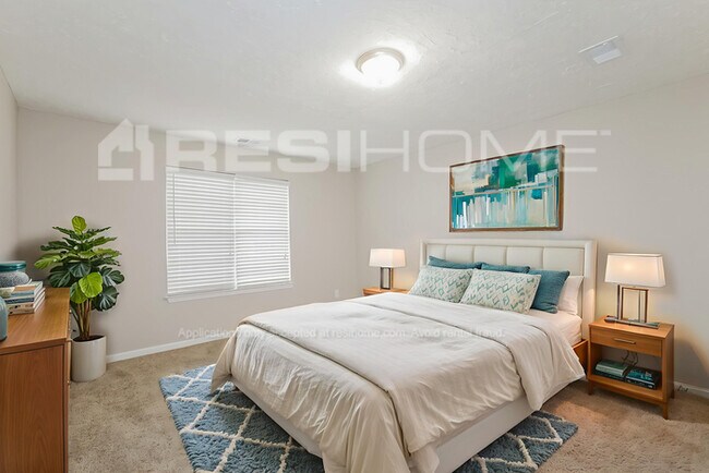 Building Photo - 3035 Hampton Club Way