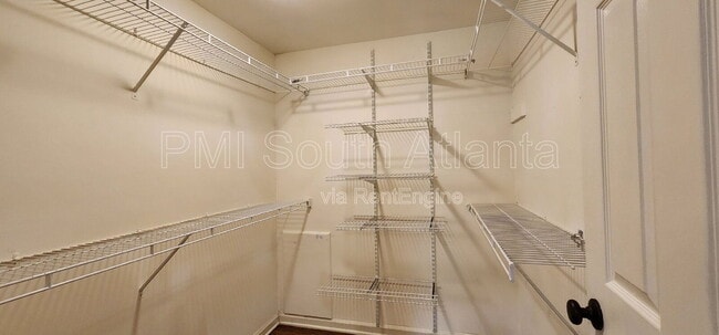 Building Photo - 40 Pheasant Dr SE