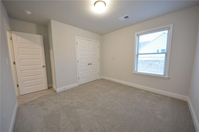 Building Photo - 1147 Sunny Valley Lane