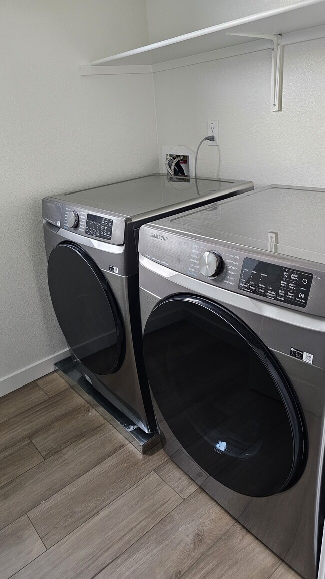 Washer & Dryer near Bedrooms - 1525 Bluegill Way