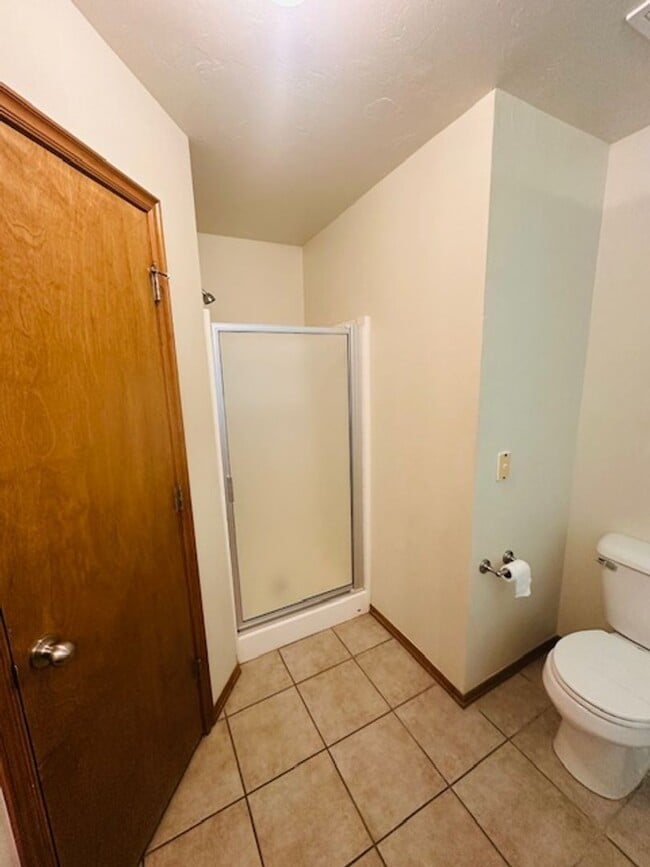 Building Photo - New Paint and Flooring - Moore Schools - O...