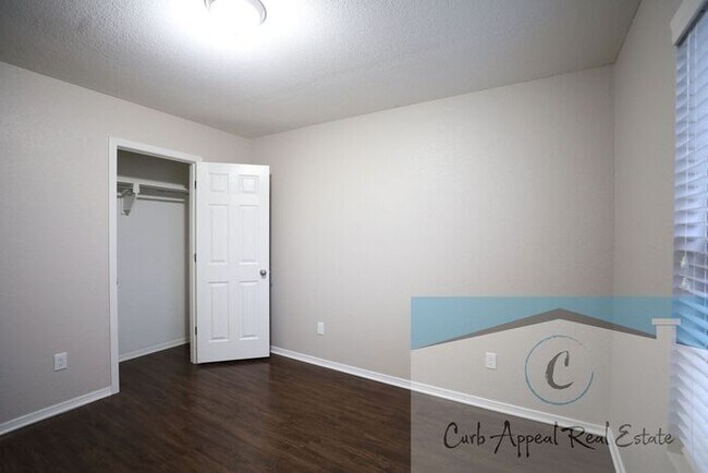Building Photo - Beautiful 3 bed / 2 bath home - Nettleton!!