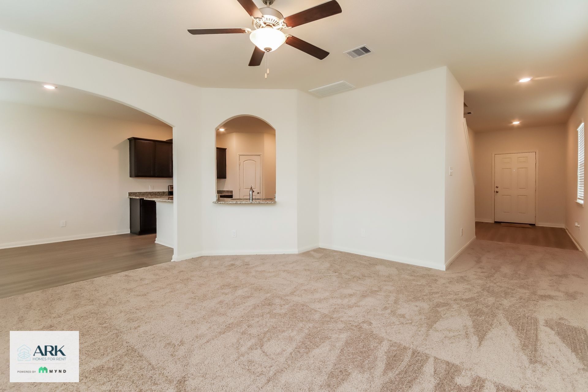 Building Photo - 5826 Sapphire Lagoon Rd