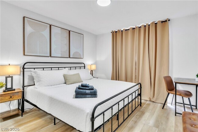 Building Photo - 3930 University Center Dr