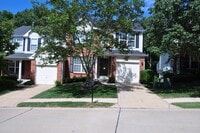 Building Photo - 470 Summit Tree Ct