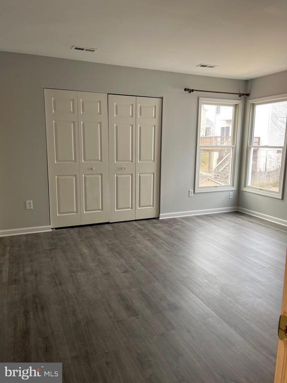 Building Photo - 6605 Huntshire Dr