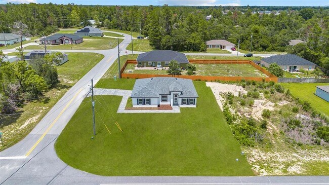 Building Photo - 5107 SW 164th Street Rd