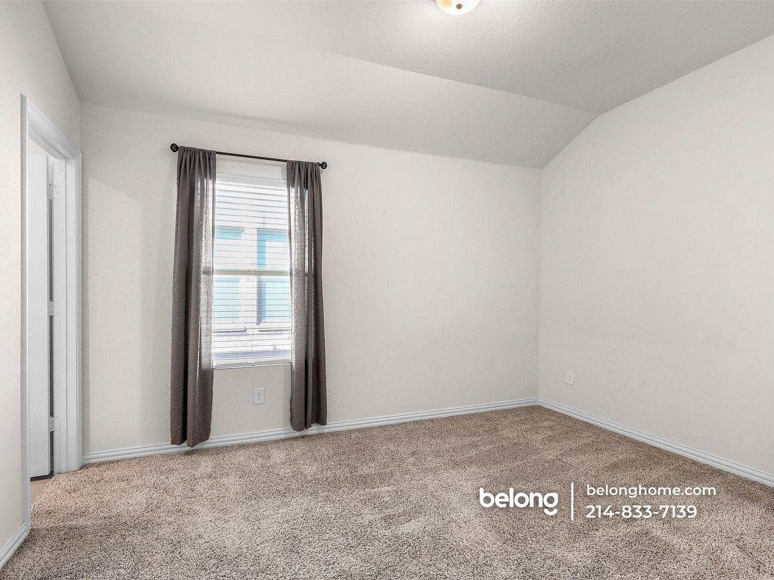 Building Photo - 3505 Kingsview Dr
